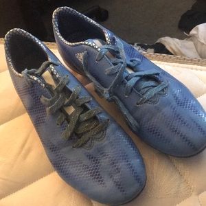 Adidas women’s 7.5 cleats